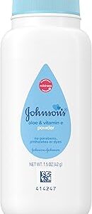 Johnson's Baby Cornstarch Baby Powder with Aloe and Vitamin E for Delicate Skin, Hypoallergenic, No Addded Parabens, and Dyes for Gentle Baby Skin Care, Baby Essentials, 1.5 oz