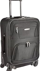 Rockland Pasadena Expandable Spinner Carry-on 19, Black